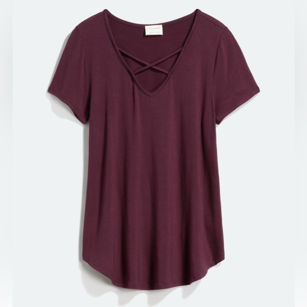 Cross Front 3/4 Sleeve Top